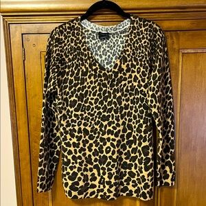 Leopard Print V-Neck Women's Top. 100% cashmere
